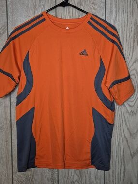 adidas Orange and Gray Vintage Y2K Kids Short Sleeve Athletic Tee